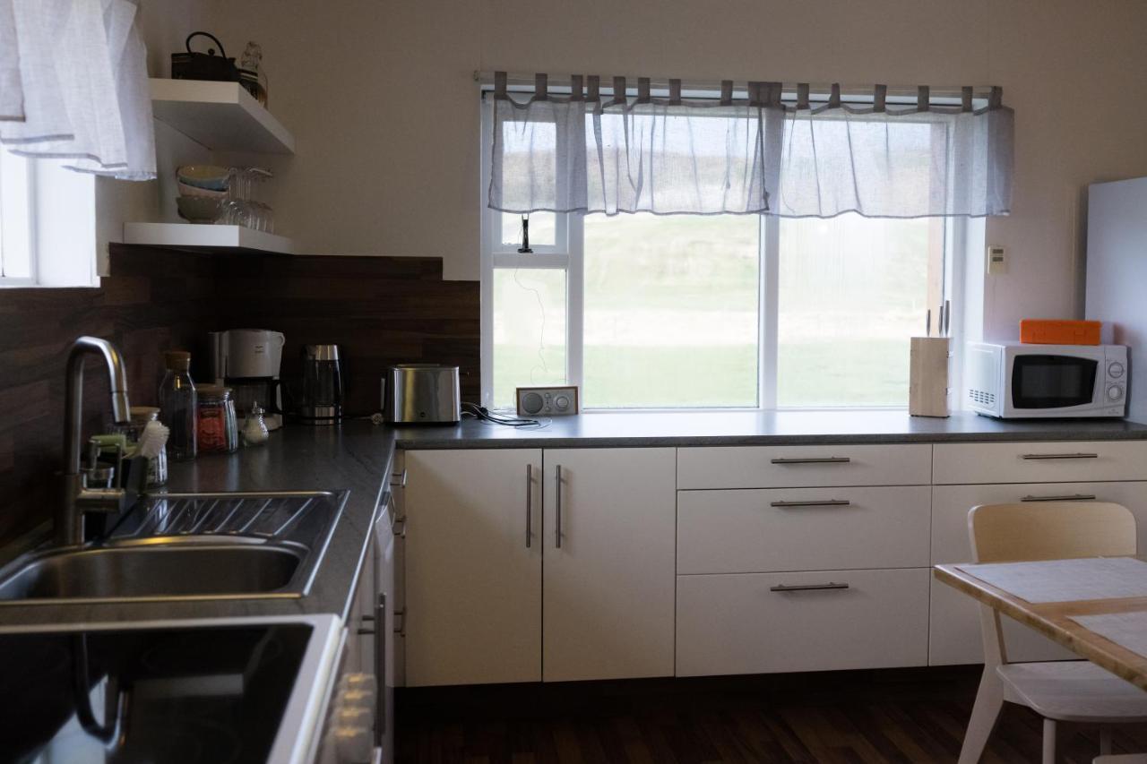 Guesthouse Helluland Thingeyjarsveit Екстер'єр фото